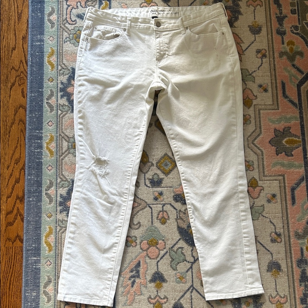 Gap White Skinny Jeans